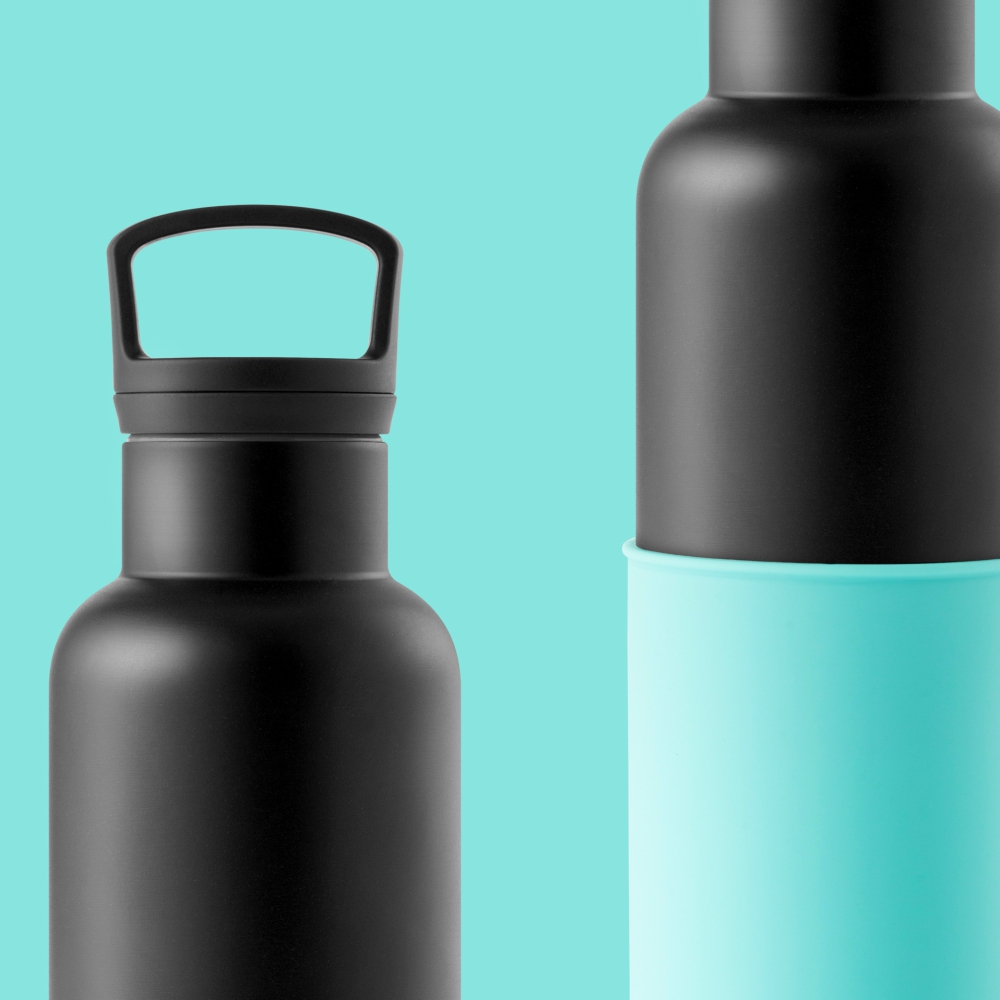 【美國HYDY】時尚保溫水瓶-黑瓶+北極藍矽膠套 590ML 現貨快速出貨